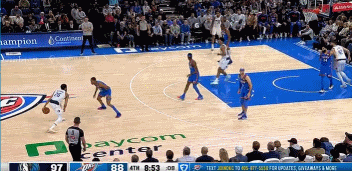 DB视讯百家乐挺身而出！丁威迪14中11高效砍全队最高28分 关键突破战斧劈扣