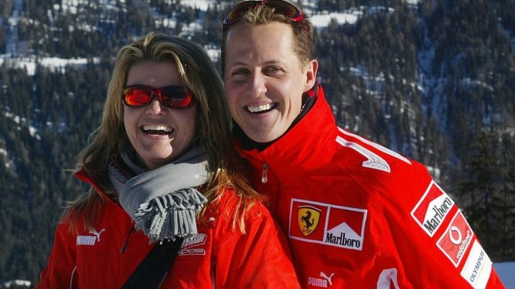 DB视讯百家乐车王真醒了😲西媒：舒马赫丧失部分行动能力，身上留有明显伤疤