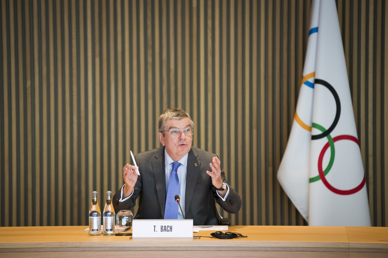 DB视讯百家乐巴赫称期待拜仁可以晋级欧冠决赛并夺冠，打趣“皇马进不了决赛”